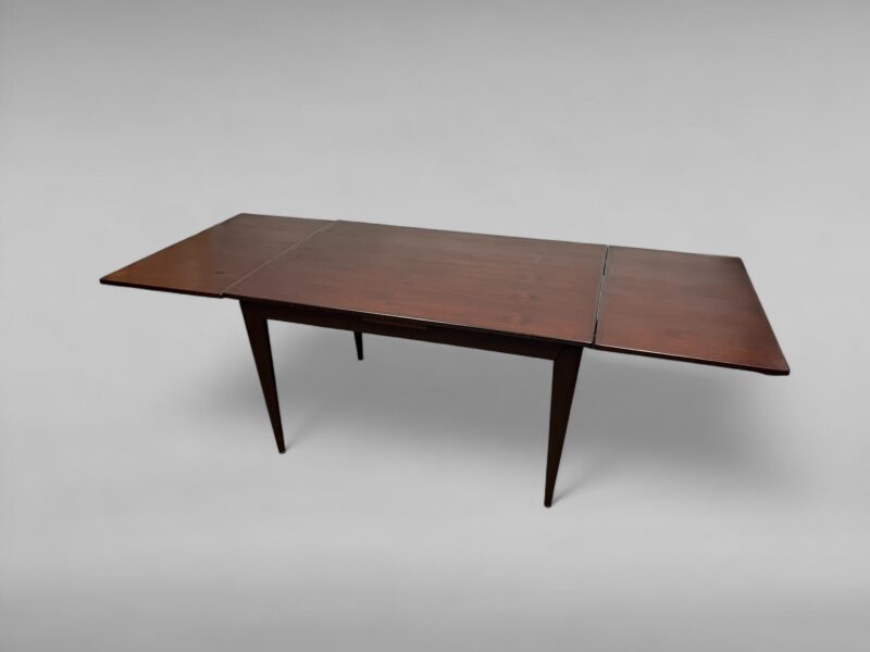 Dining table Model 254 by Niels Otto Møller